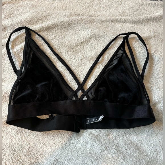 Velvet bralette size medium - Picture 1 of 2